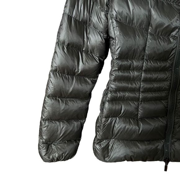 Available Moncler Peliade Grey Knit Collar Puffer Down Jacket Size 1 - Picture 2 of 16
